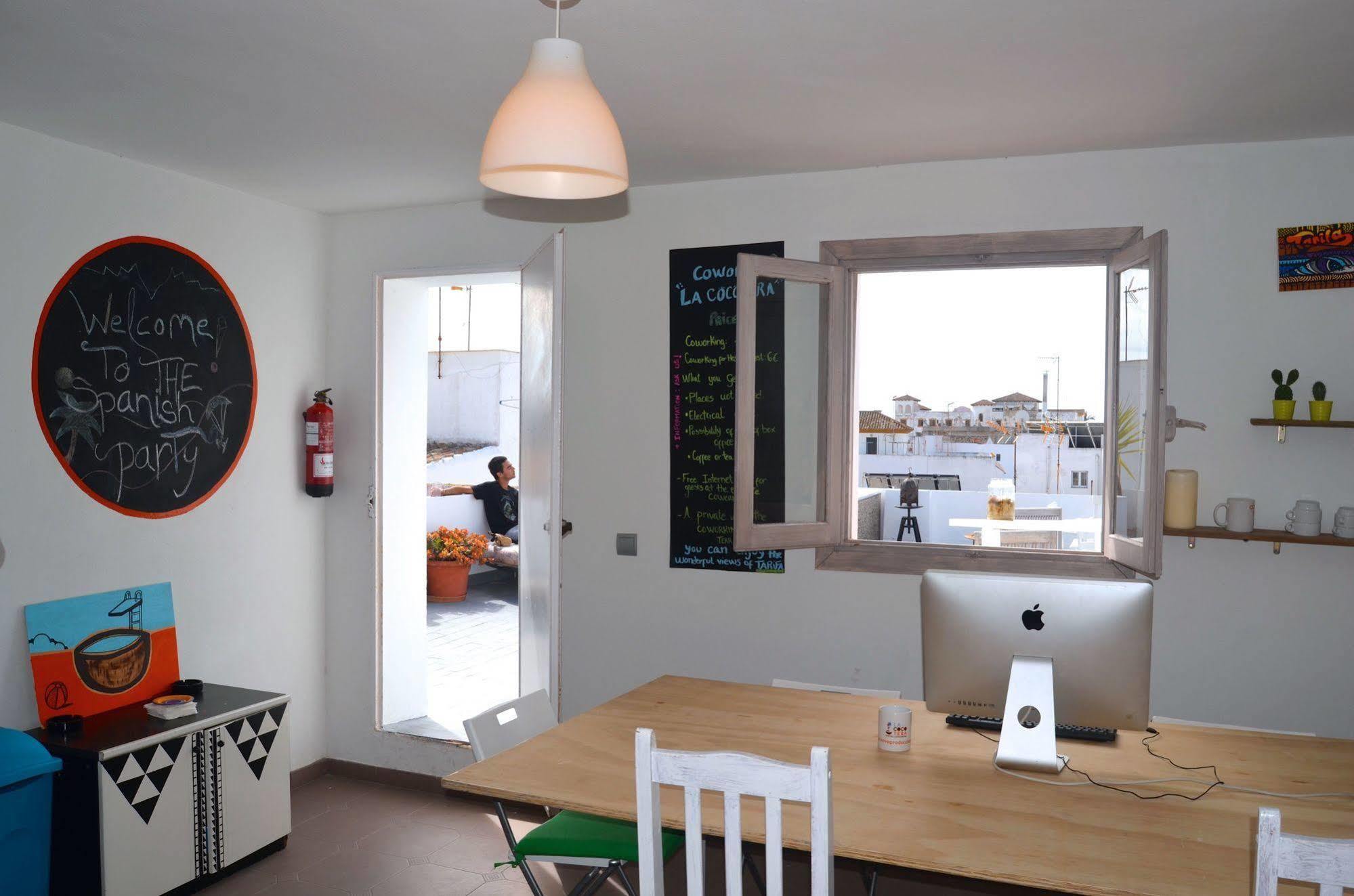 La Cocotera Boutique Hostel & Coworking Tarifa Eksteriør billede